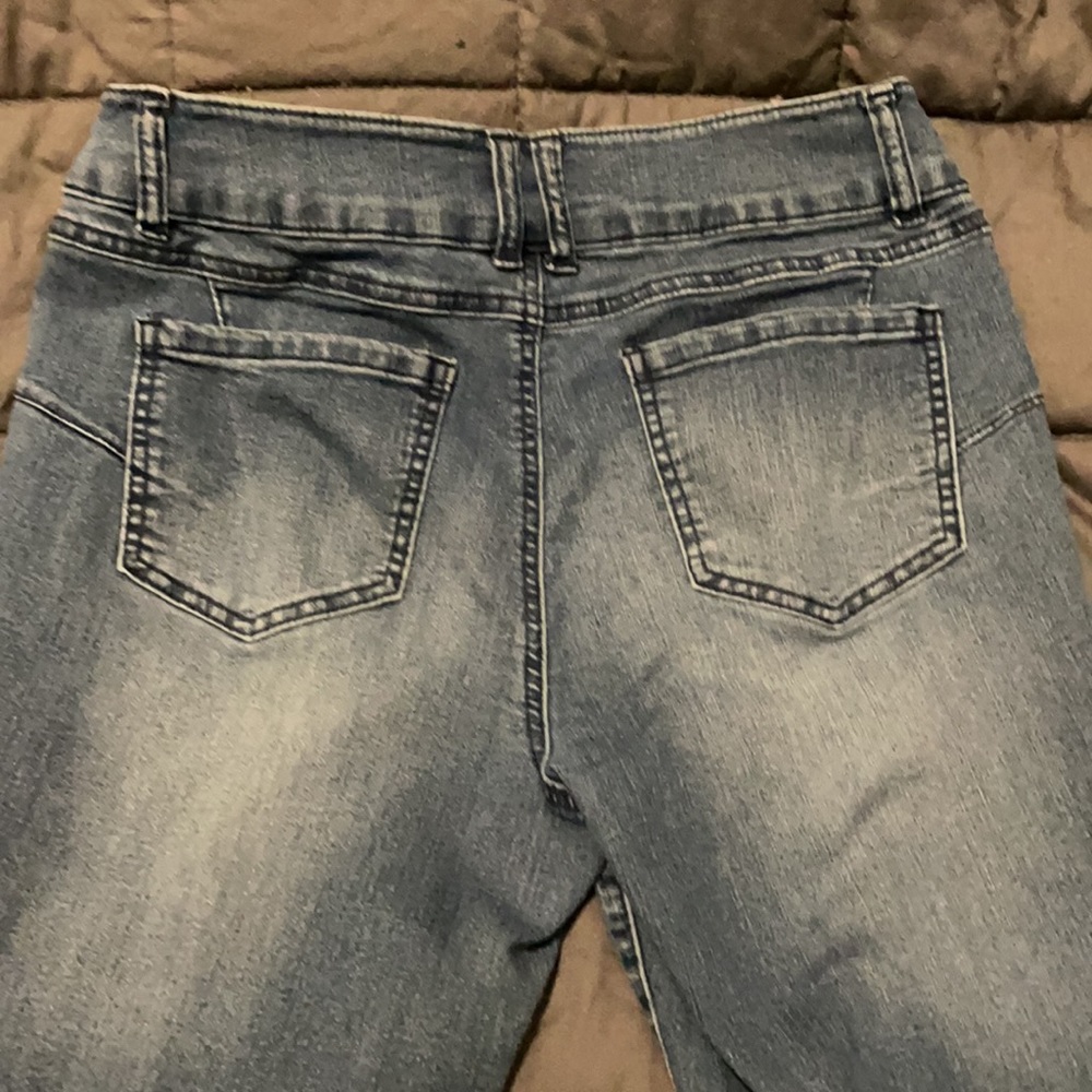 D Jeans - Picture 3 of 3